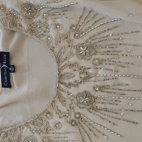 Women's blouse - Picture 3 of 3